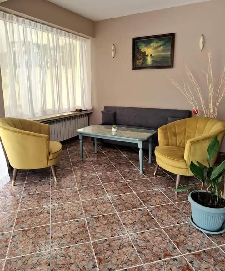 Family Hotel Selena 内塞伯尔 外观 照片